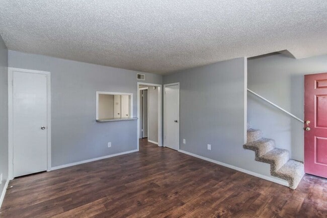 Photo - Veranda Gardens