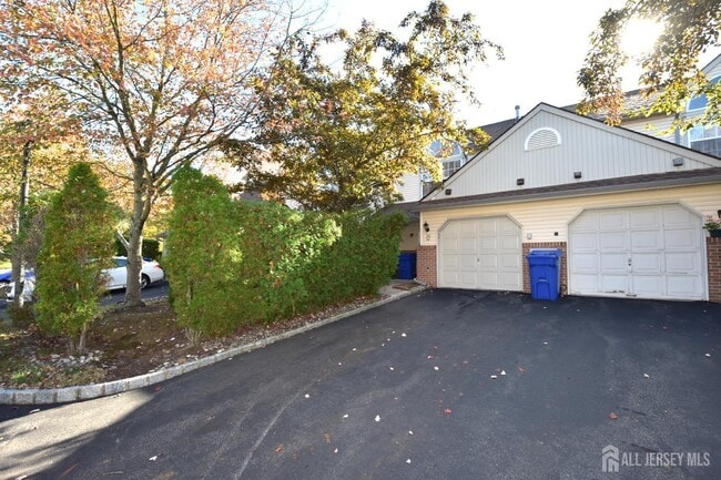 Photo - 56 Sassafras Ct