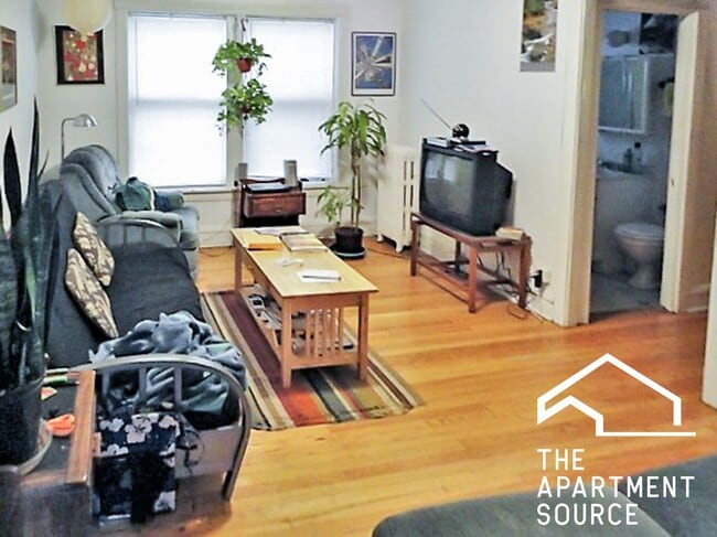 Photo - 514 W Cornelia Ave Unidad 204