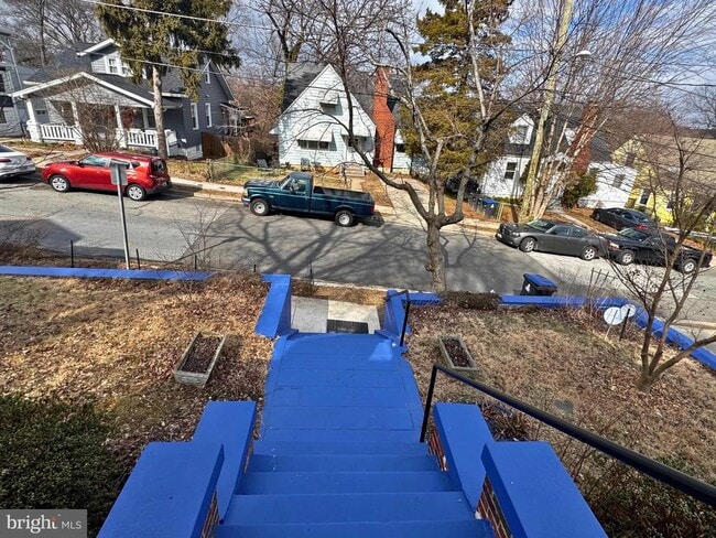 Photo - 3211 Varnum St