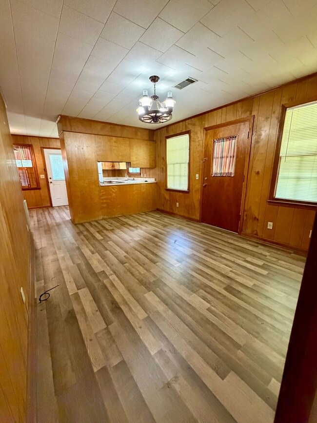 Photo - 2 Bed/1 Bath House