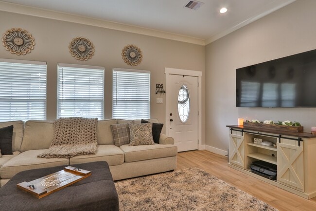 Photo - 13202 Cardin Ln