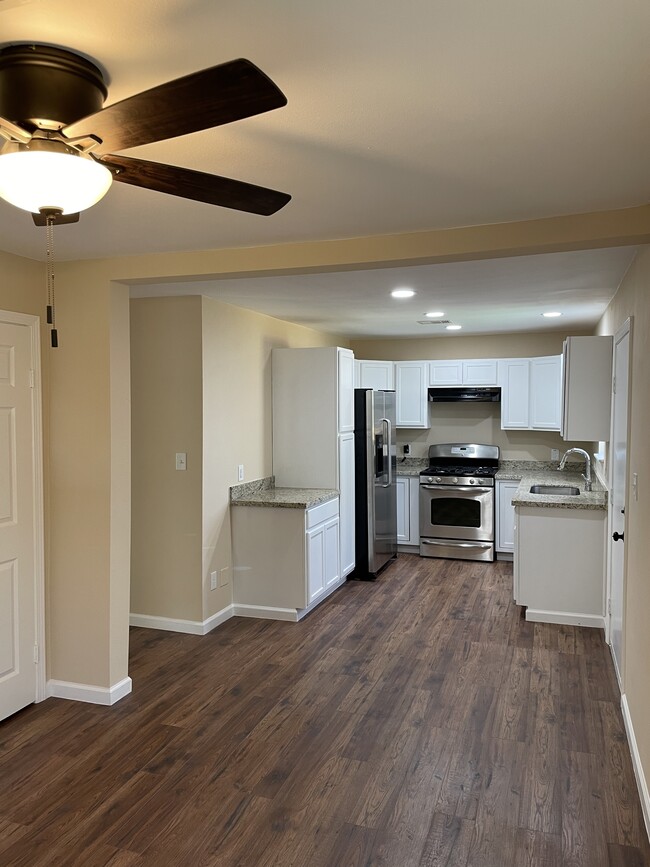 Kitchen - 5603 Pickfair St Unit Back House