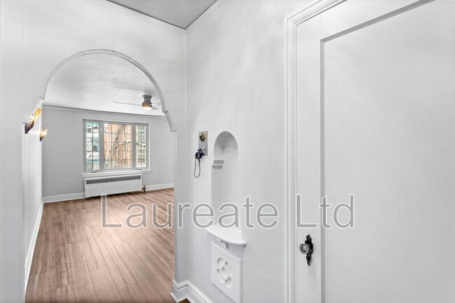 Photo - 1050 N Pearl St Unit #205