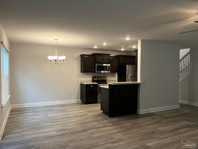 Photo - 354 Cardinal Cove Ct