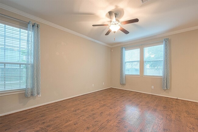 Photo - 24630 Folkstone Cir