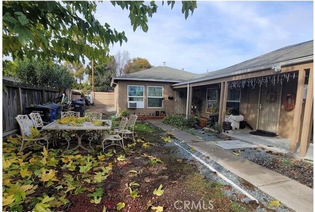 Building Photo - 127 Madoline St