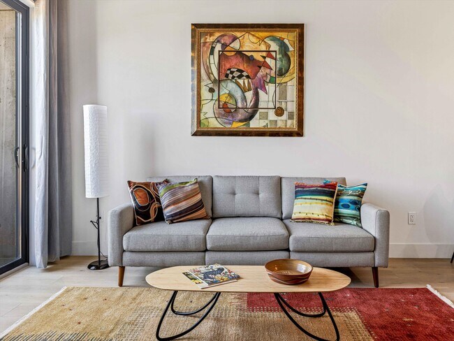 68 craven St Unit 208