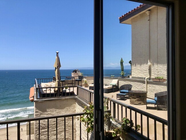 Photo - 555 Esplanade Unidad 517