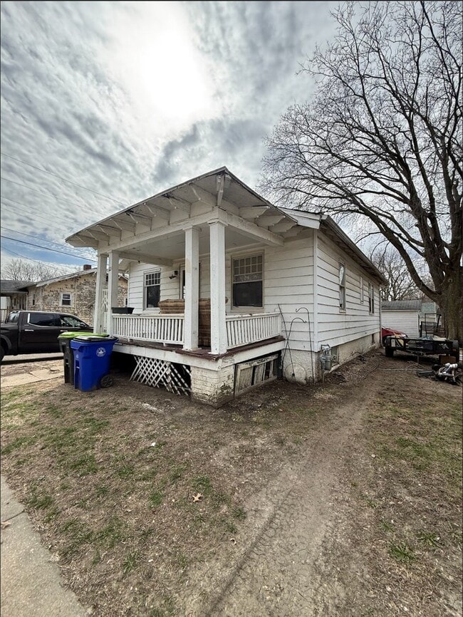 Photo - 821 N Oakland Ave
