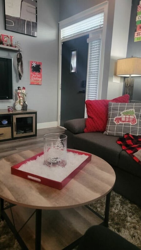 Building Photo - 677 N Alexander St