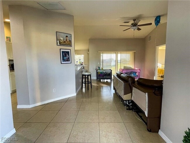 Building Photo - 306 SW 24th Ave Rental