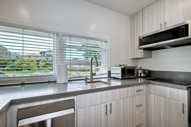 Photo - 3470 Trumbull St Unit A