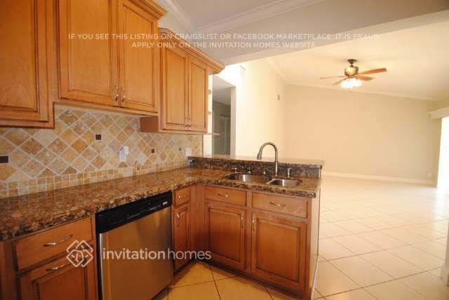 Photo - 4411 NW 73rd Way