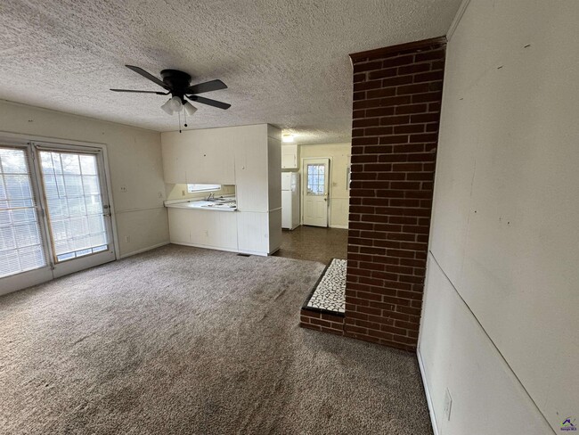 Photo - 501 Pinecrest Rd