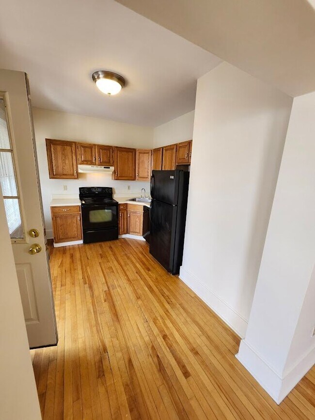 178 Lincoln St Unidad A14 Rental Worcester, MA