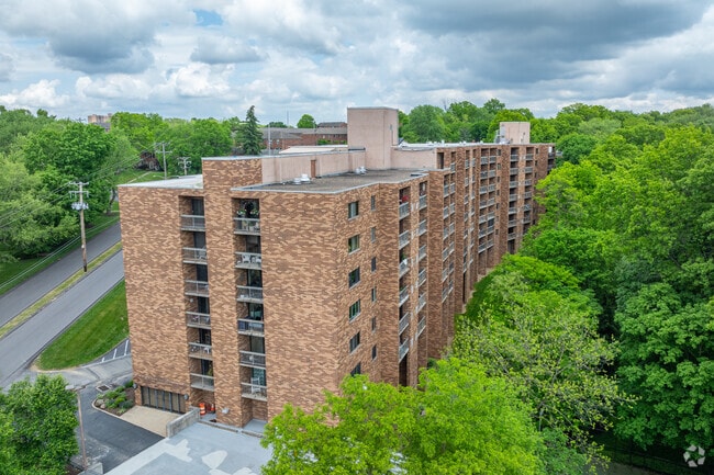 Photo - Cochran Hall Condominium