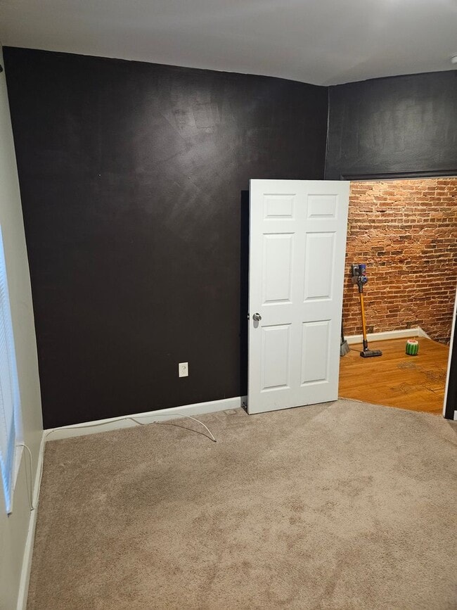 Photo - 1806 N Calvert St Unit 2 FL