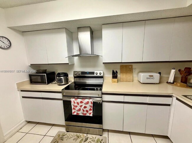 Photo - 8246 NW 24th St Unidad 8246