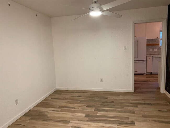 Photo - 4404 Bouvet Ct