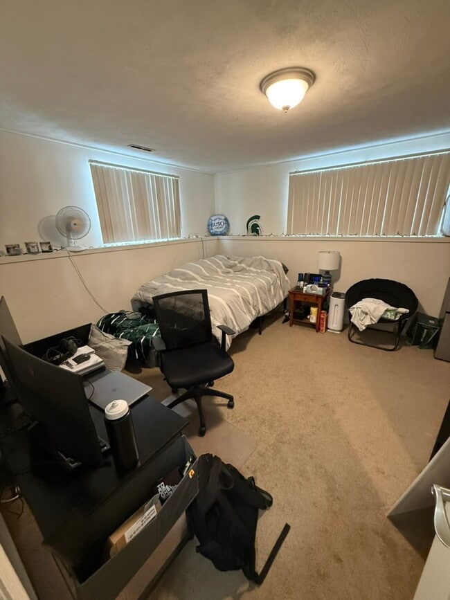 Photo - 805 Hicks Dr