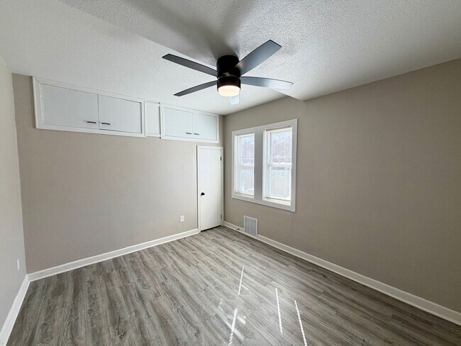 Photo - 823 S 3rd Ave Unit Lower