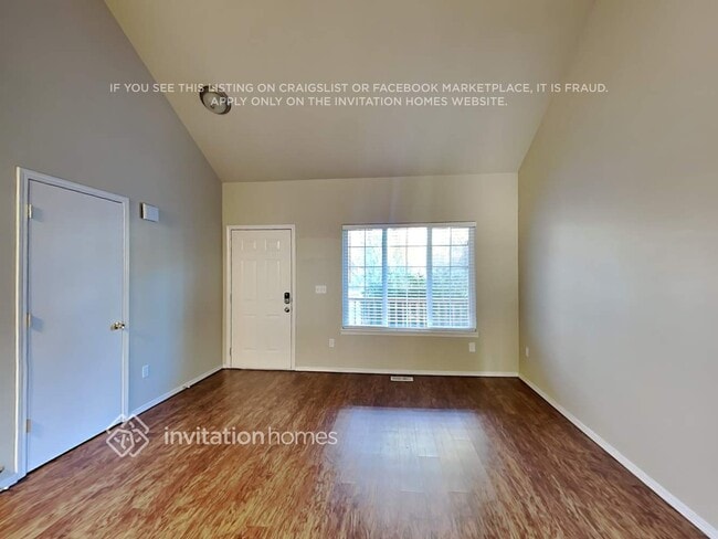 Photo - 7420 46th Pl NE