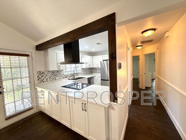 Photo - 3502 Exeter Ct