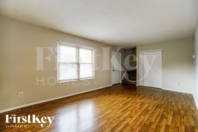 Photo - 161 Greenlake St