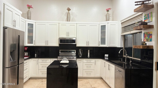 Photo - 13980 E Kalil Dr