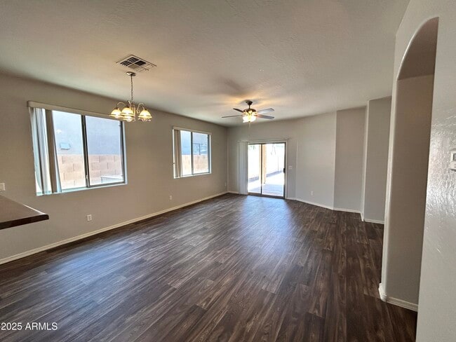 Photo - 7010 S 37th Glen