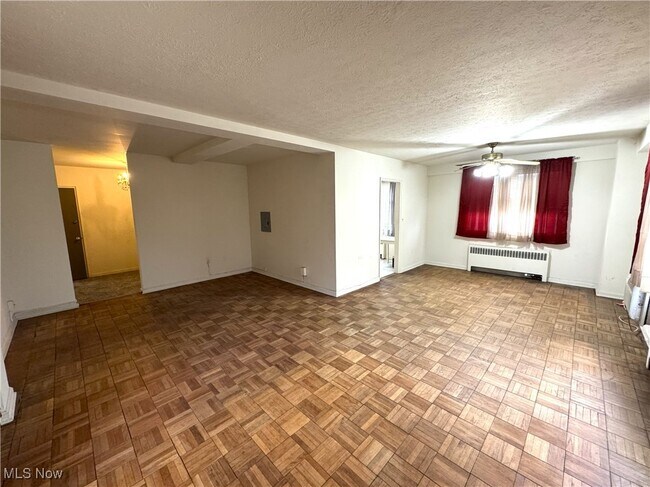 Photo - 11820 Edgewater Dr Unit 103