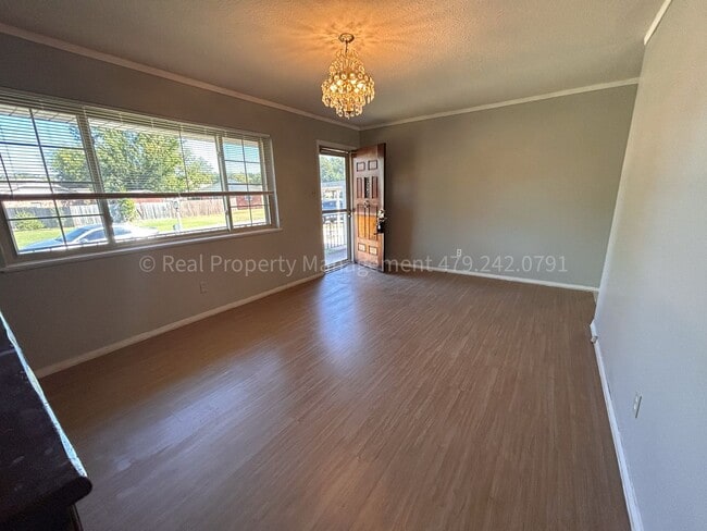 Photo - 1310 Houston St