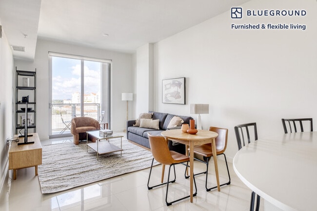 Photo - 3622 Coral Wy Unidad FL12-ID63