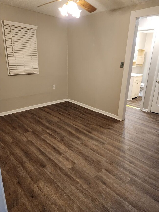 Photo - Nice 2 Bedroom