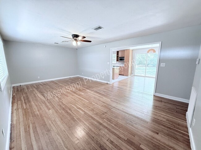 1803 Johnson Ave