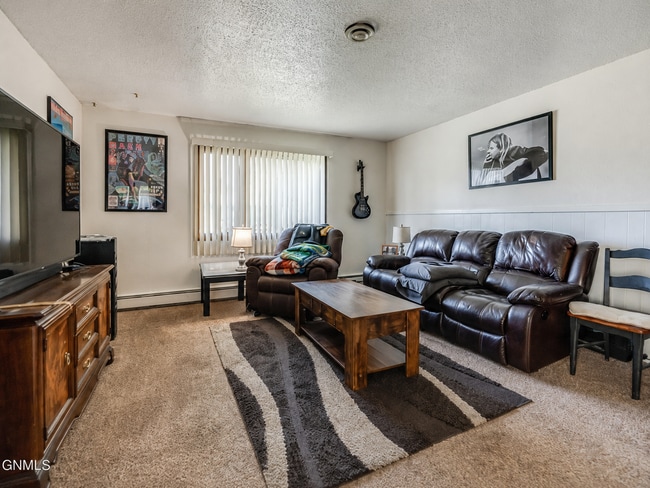 Building Photo - 333 W Ingals Ave Unit 333