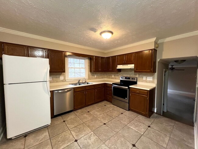 Photo - 1233 Wilderness Dr