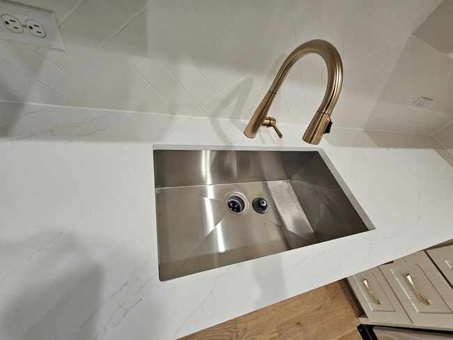 Photo - 390 Michael Ln Unit n/a