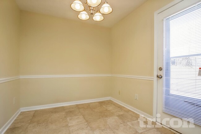 Photo - 1436 Little Creek Dr