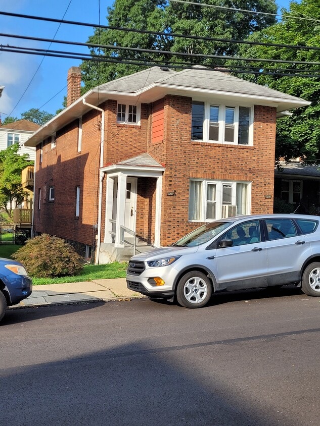 Photo - 970 Lilac St (Pittsburgh, PA)