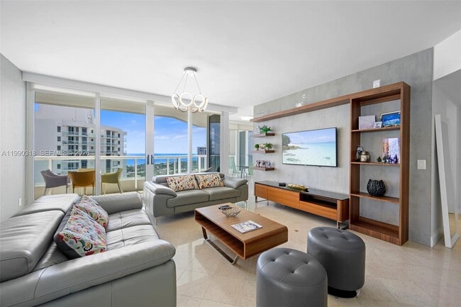 Photo - 21055 Yacht Club Dr Unidad 3002