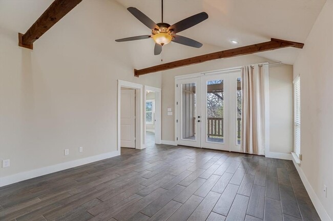 Photo - 154 Woodcreek Dr