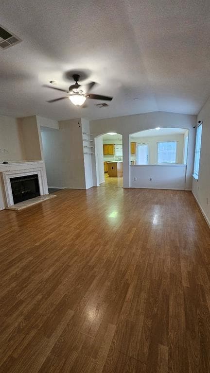 Photo - 14902 Snelling Dr