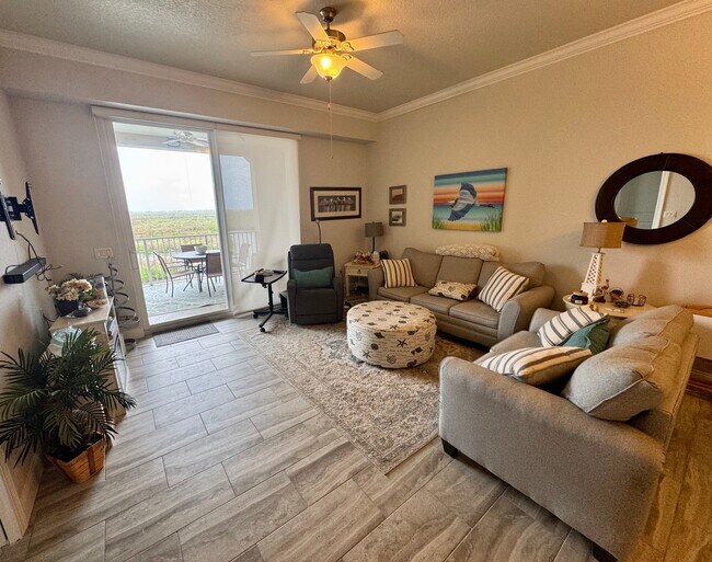 6 Riverwalk Drive Unit 602