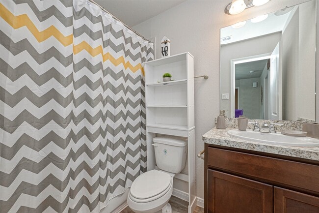 Photo - 9722 Cargill St