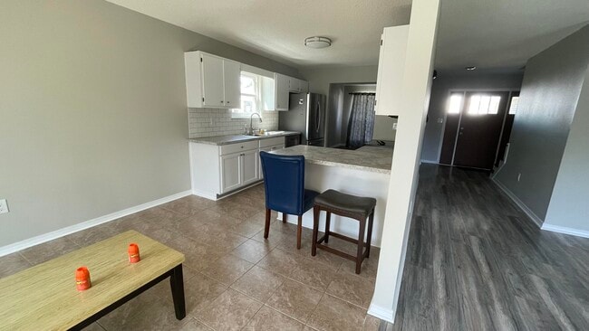 Photo - 463 Sandy Ridge Cir