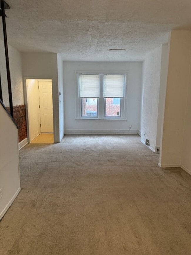 Photo - Great 2 bedroom available NOW!