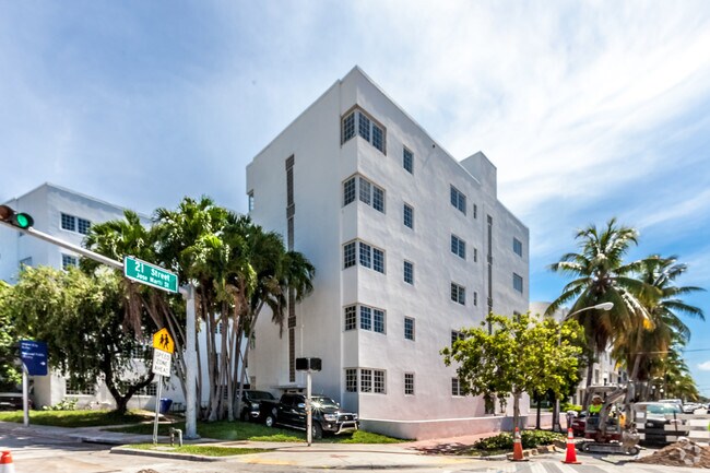 Photo - Cynthia Apartments