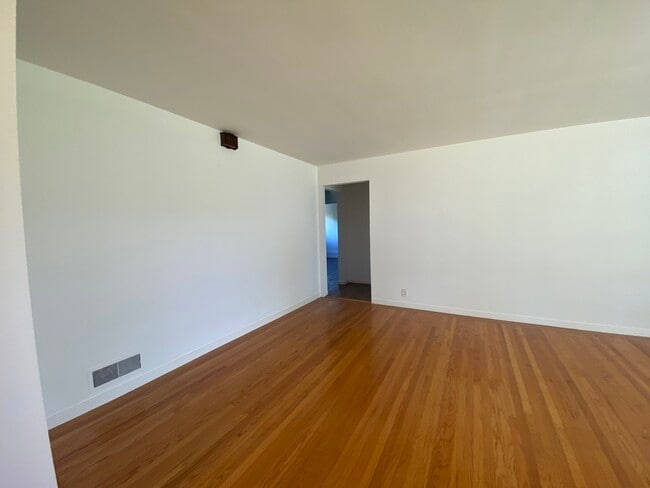 Photo - 2101 Trousdale Dr